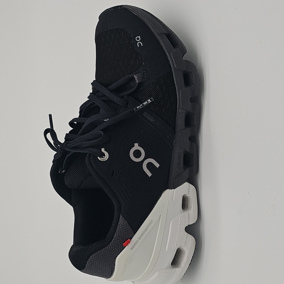 On Running Women's Cloud Flyer Athletic Shoes in Black and White - Picture 15 of 16